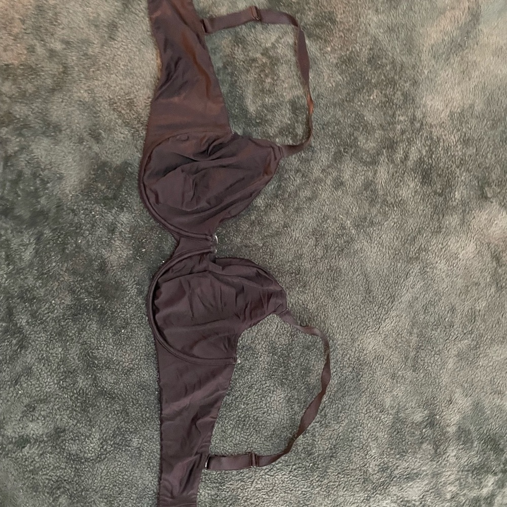 Auden no padding bra 38D